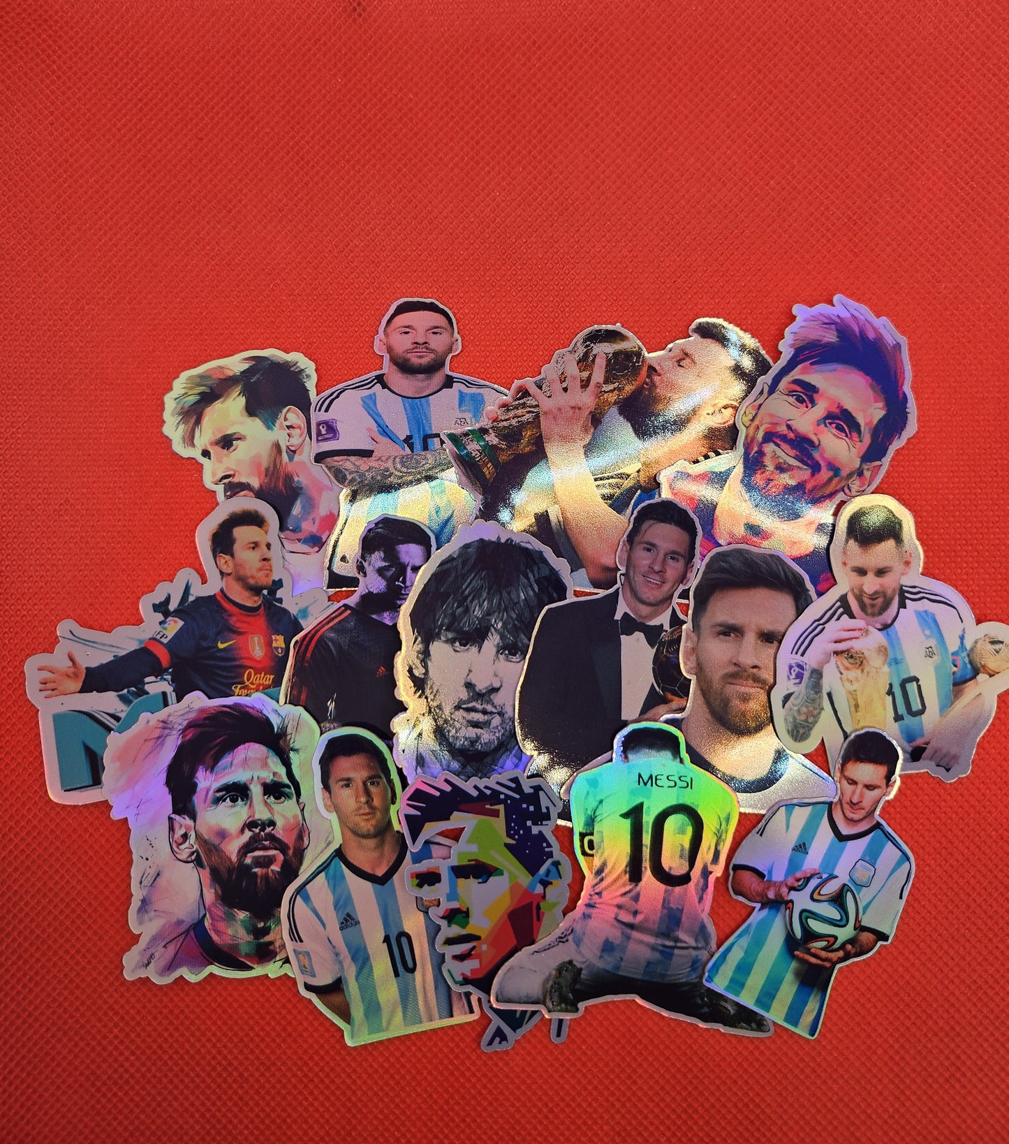 15 holographic stickers with Lionel Messi